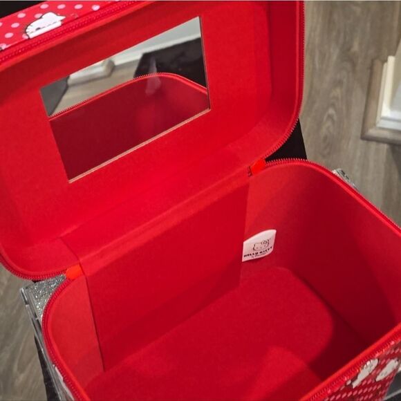 Hello Kitty By Sanrio Bow Logo Vanity Cosmetic Case w/Mirror - Picture 9 of 9